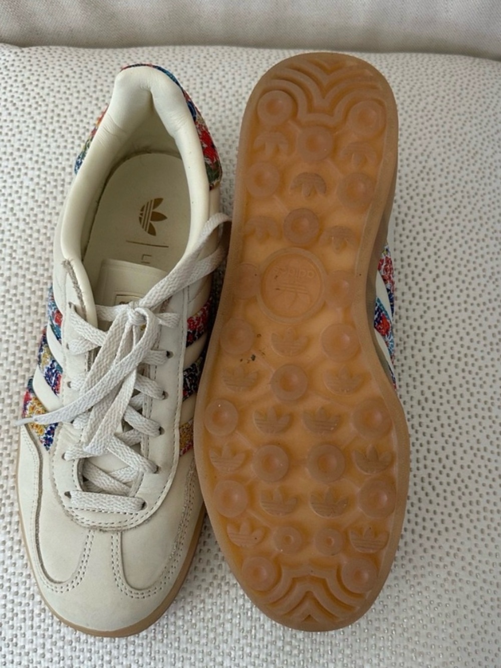 adidas x liberty Cream Gazelle Sneakers with Multicolor Floral Stripes - Picture 3 of 4